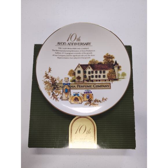 Avon 10th Anniversary Plate California Perfume Company 22K Trim - Picture 1 of 3
